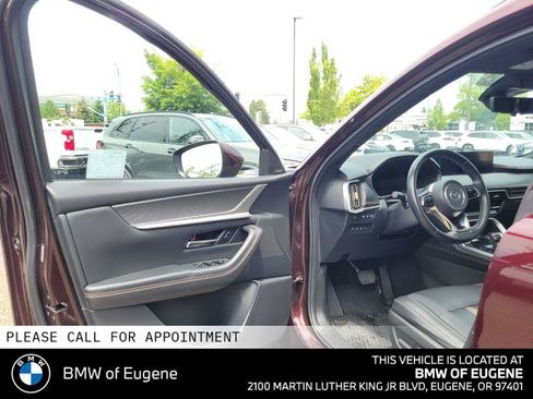 Used 2024 MAZDA CX-90 Plug-In Hybrid w/ Premium Plus AWD/4WD image 23