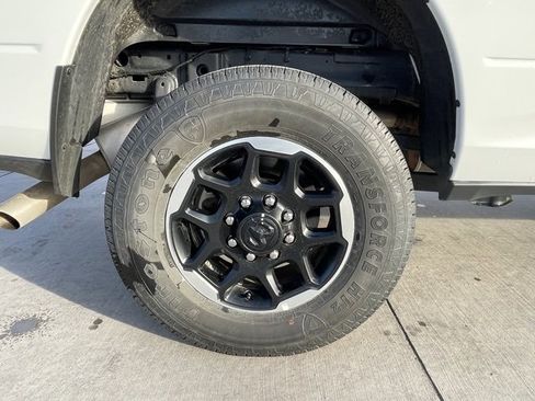 Certified 2025 RAM 2500 Laramie image 9