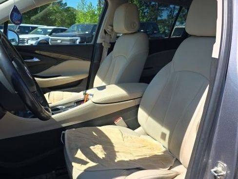 Used 2019 Buick Envision Preferred image 8