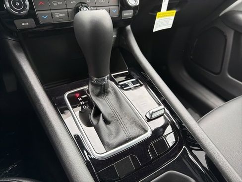 New 2026 Jeep Compass Limited image 15