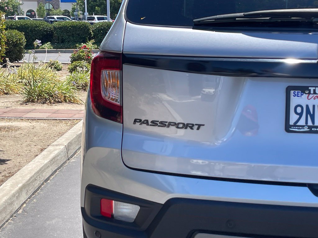 Used 2024 Honda Passport TrailSport image 4
