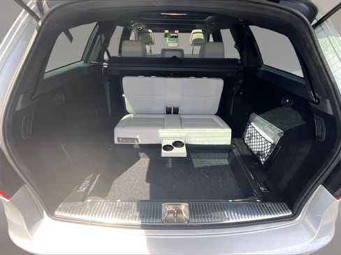 Used 2016 Mercedes-Benz E 350 4MATIC Wagon image 25