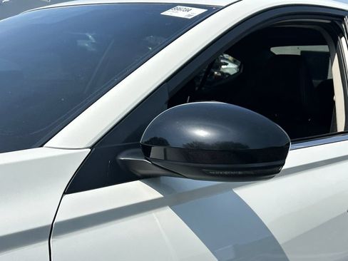 Used 2021 Nissan Altima 2.0 SR FWD image 14