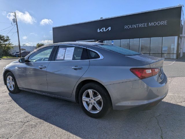 Used 2023 Chevrolet Malibu LS w/ Driver Confidence Package FWD image 5