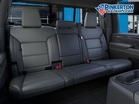 New 2026 Chevrolet Silverado 2500 ZR2 image 17