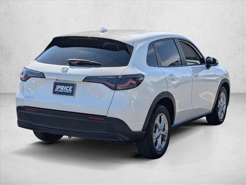 Used 2024 Honda HR-V LX image 5