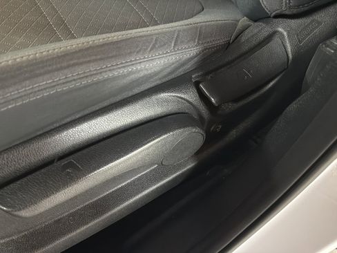 Used 2020 Kia Sorento L FWD image 17