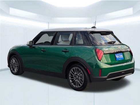 New 2026 MINI Cooper 4-Door Hardtop FWD image 3