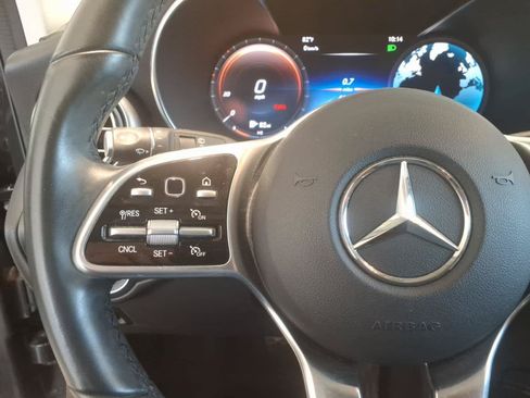 Used 2020 Mercedes-Benz GLC 300 4MATIC image 20
