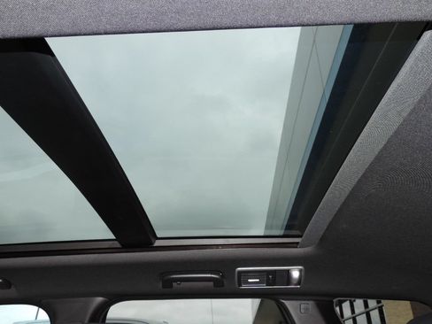 Used 2021 Land Rover Range Rover Sport HSE Silver Edition AWD/4WD image 24