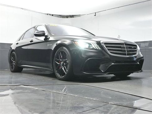 Used 2019 Mercedes-Benz S 63 AMG S 4MATIC Sedan image 32