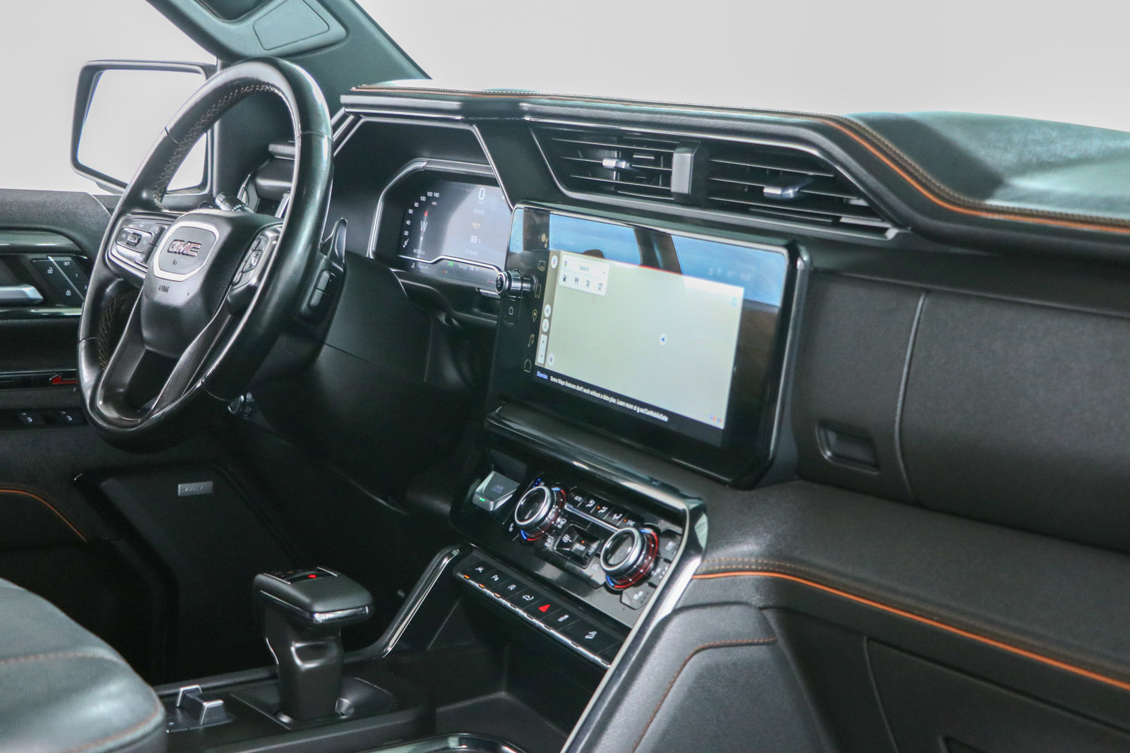 Used 2023 GMC Sierra 1500 AT4 w/ Technology Package AWD/4WD image 29