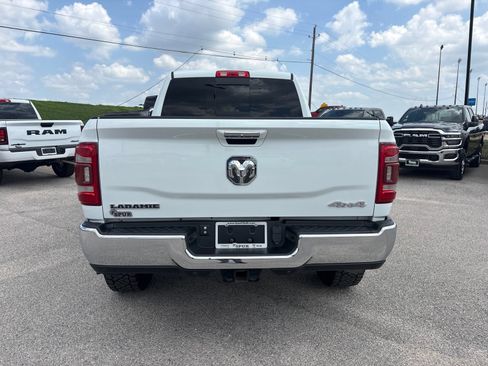 Used 2022 RAM 2500 Laramie AWD/4WD image 5
