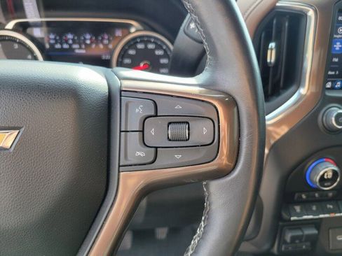 Used 2023 Chevrolet Silverado 2500 High Country w/ Technology Package image 15