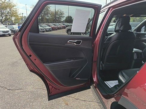 Used 2023 Kia Sportage X-Line image 12
