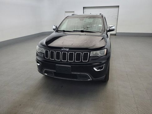 Used 2017 Jeep Grand Cherokee Limited AWD/4WD image 15