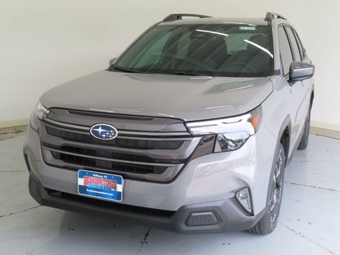 New 2026 Subaru Forester Premium AWD/4WD image 10