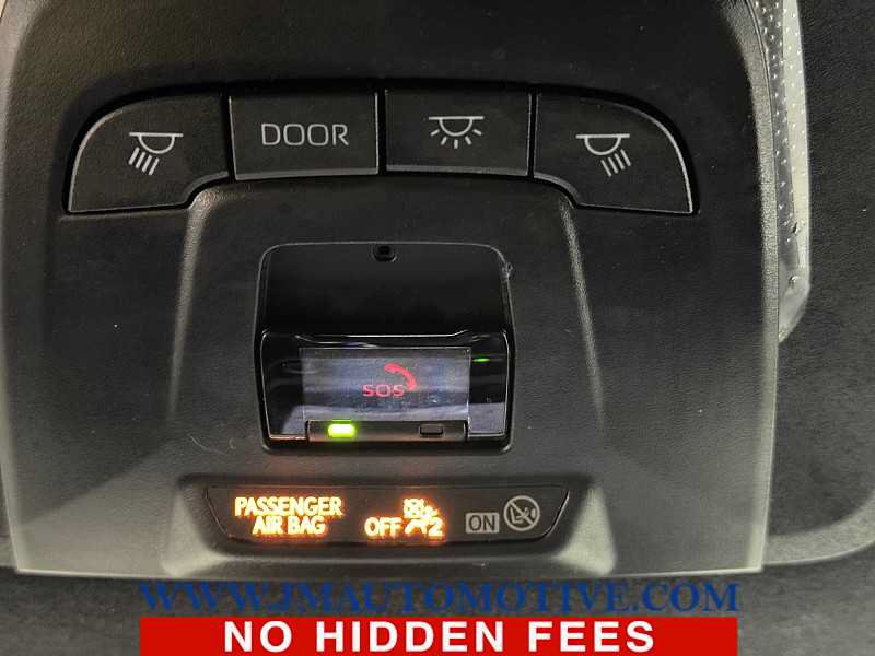 Used 2023 Toyota Corolla SE FWD image 34