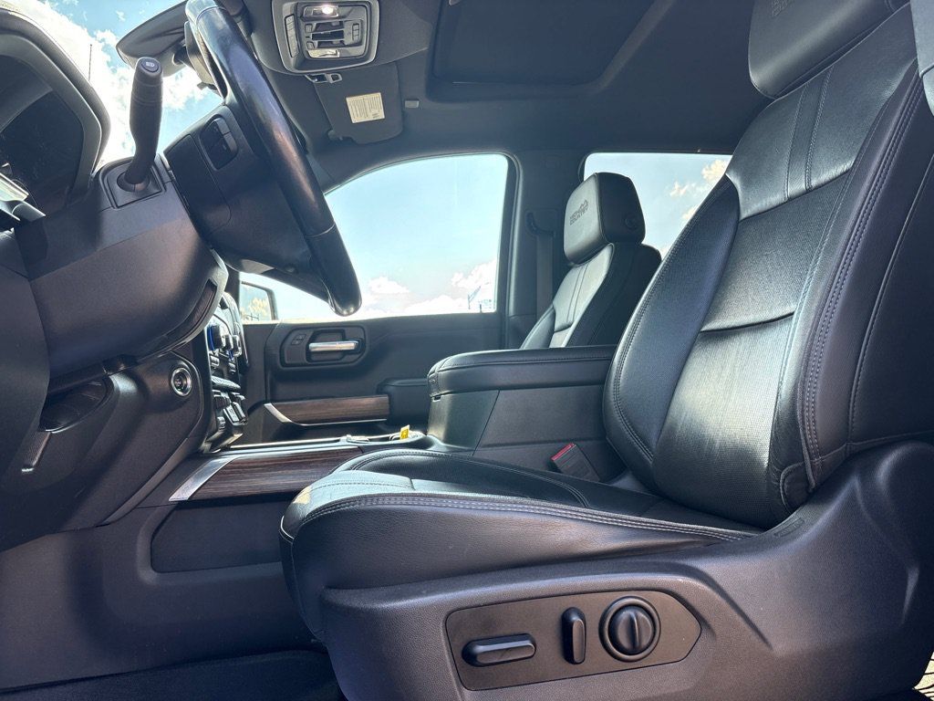 Used 2019 Chevrolet Silverado 1500 High Country AWD/4WD image 18