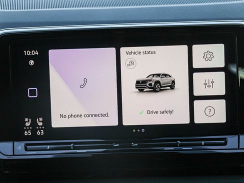 Used 2025 Volkswagen Atlas Cross Sport SEL R-Line image 14