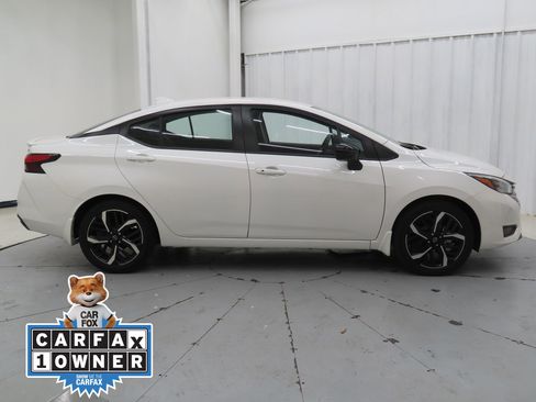 Used 2025 Nissan Versa SR w/ Trunk Package image 2