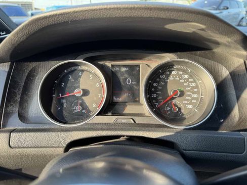 Used 2017 Volkswagen GTI Autobahn image 14