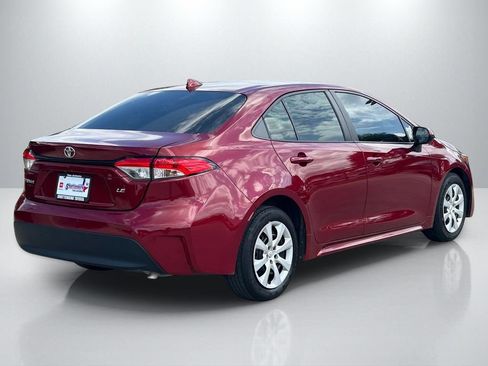 Used 2024 Toyota Corolla LE FWD image 5