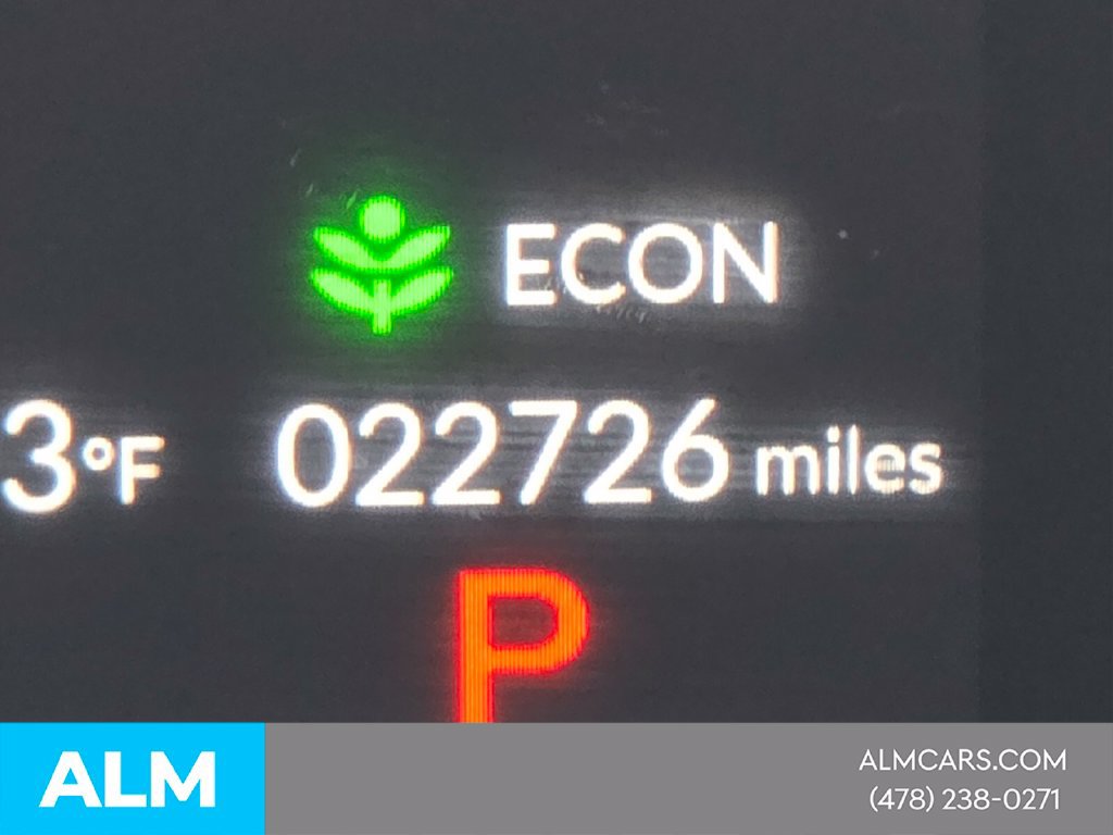 Used 2025 Honda Pilot Touring image 32