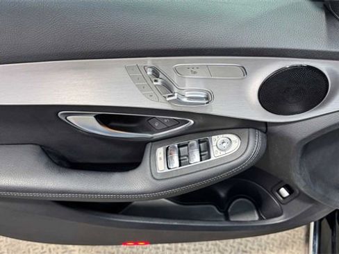 Used 2020 Mercedes-Benz C 300 Sedan image 20