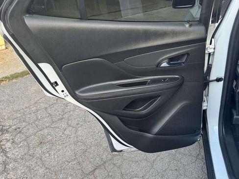 Used 2022 Buick Encore Preferred w/ Safety Package image 12