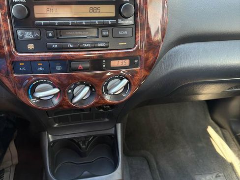 Used 2005 Toyota RAV4 2WD image 13