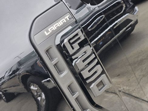 New 2026 Ford F250 Lariat w/ Black Appearance Package image 12