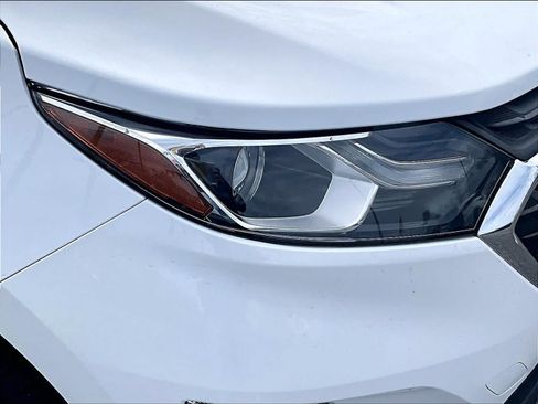 Used 2020 Chevrolet Equinox LT AWD/4WD image 32