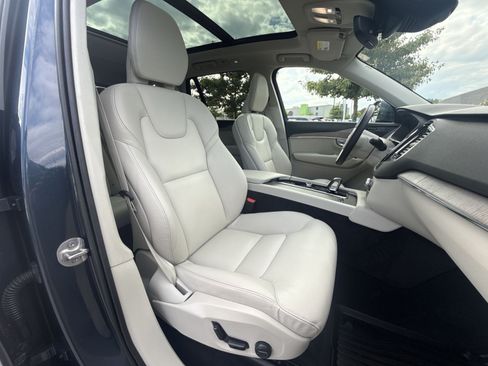 Used 2023 Volvo XC90 B6 Plus w/ Protection Package Premier AWD/4WD image 26