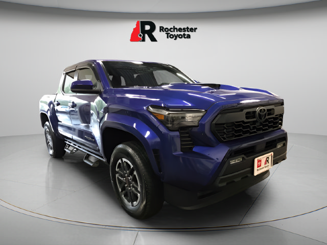 Certified 2025 Toyota Tacoma TRD Sport AWD/4WD image 3