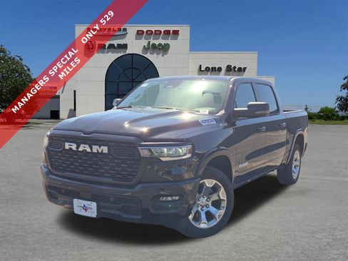 Used 2025 RAM 1500 Lone Star RWD image 1