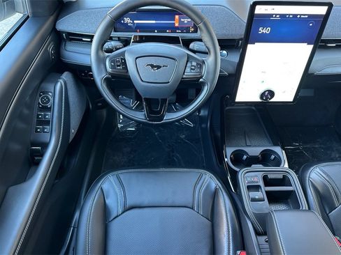 New 2025 Ford Mustang Mach-E Premium image 12