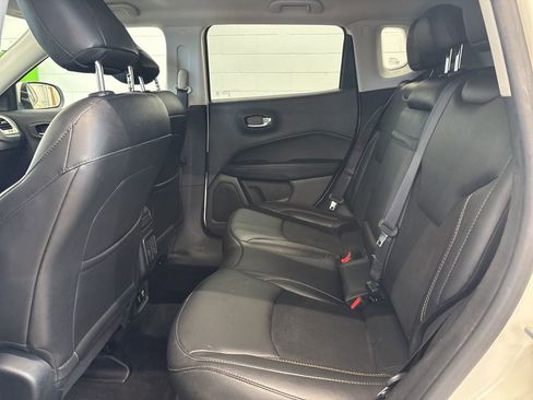 Used 2019 Jeep Compass Latitude AWD/4WD image 20