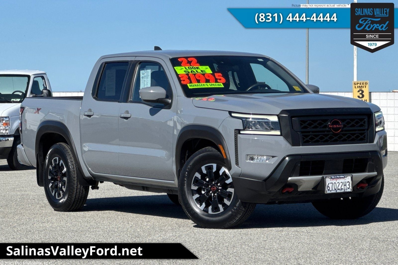 Used 2022 Nissan Frontier Pro-X RWD image 1