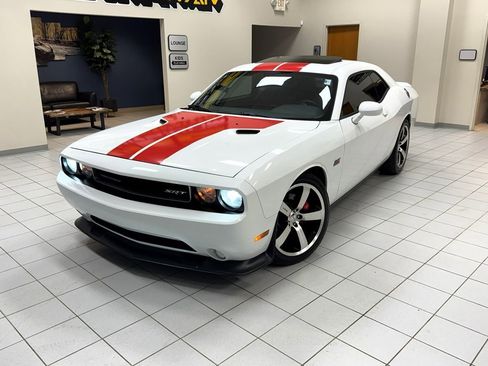 Used 2013 Dodge Challenger SRT8 w/ Harman Kardon Audio Group image 45