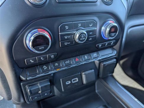 Used 2021 GMC Sierra 1500 SLT w/ SLT Premium Package image 20