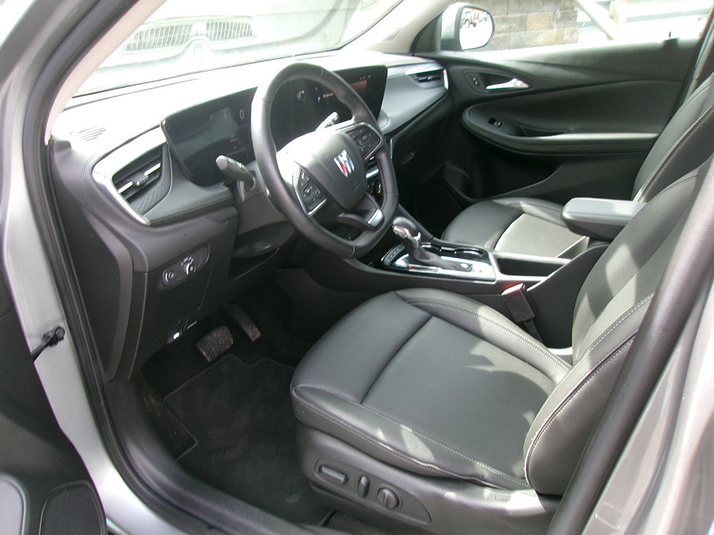 Used 2024 Buick Encore GX Sport Touring w/ Comfort Package AWD/4WD image 14
