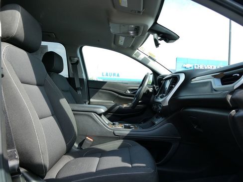 Used 2021 GMC Acadia SLE w/ Driver Convenience Package image 13