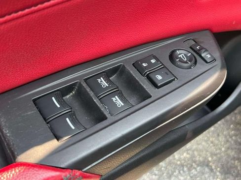 Used 2020 Acura ILX FWD image 23