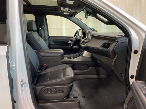 Used 2023 Chevrolet Tahoe LT w/ LT Signature Plus Package AWD/4WD image 10