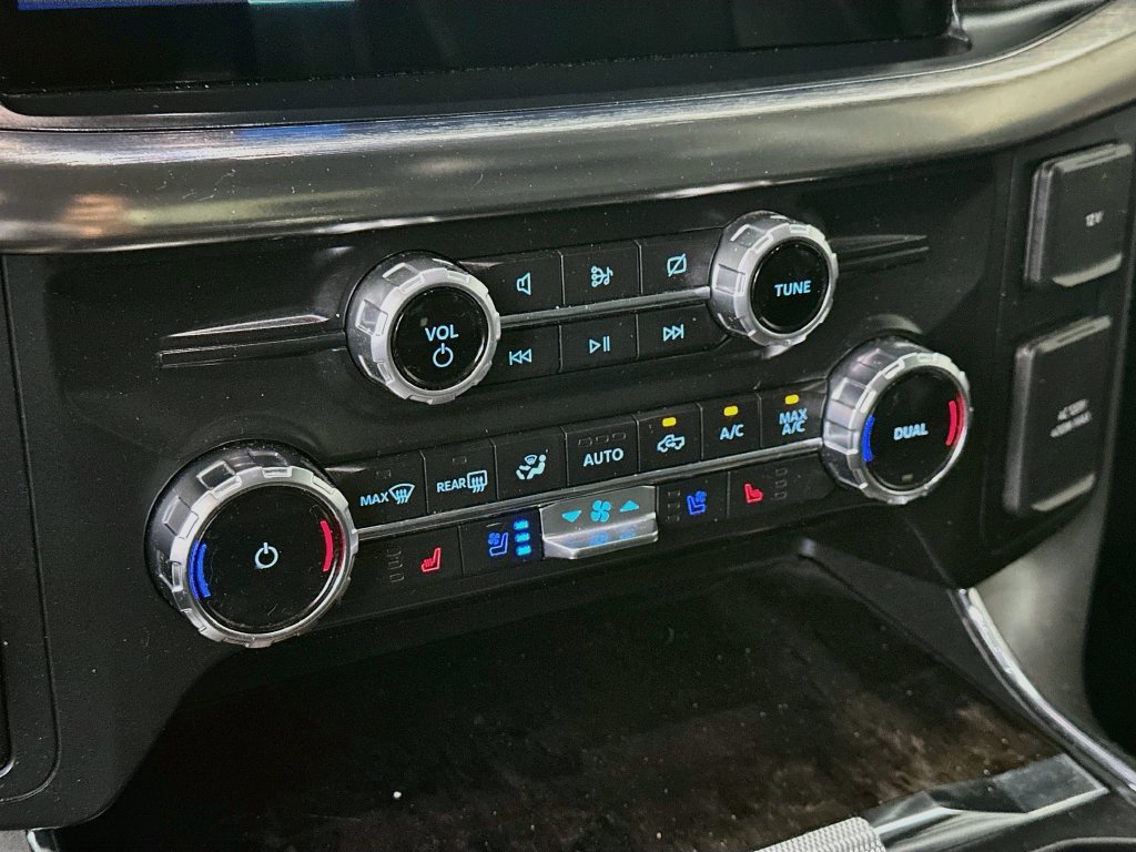Used 2022 Ford F150 Lariat w/ FX4 Off-Road Package AWD/4WD image 18