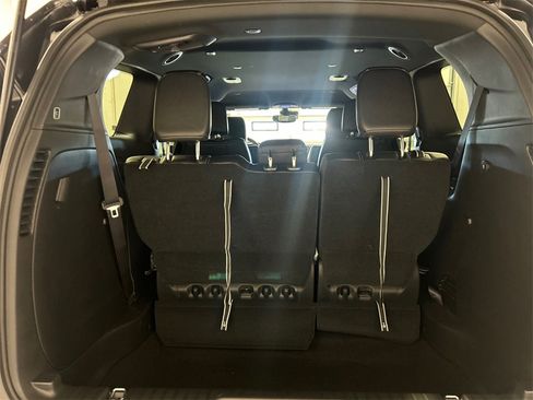 New 2025 Chrysler Pacifica Select image 33