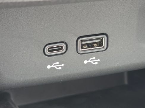 New 2026 Buick Envista Sport Touring w/ Convenience I Package FWD image 28