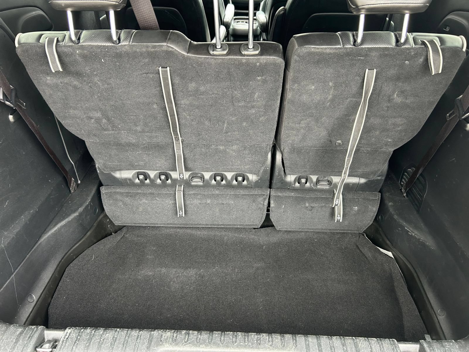 Used 2025 Chrysler Pacifica Limited FWD image 29