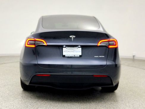Used 2023 Tesla Model Y Long Range image 6